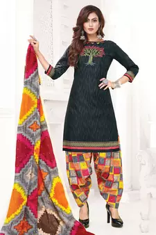 black cotton dress