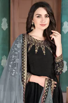 Black embroidered silk blend salwar kameez