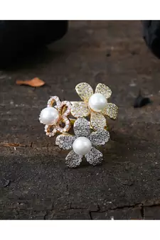 elegant pearl designer flower ring