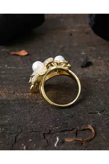 elegant pearl designer flower ring