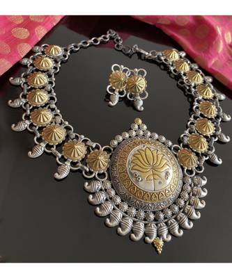 Lovely Oxidised silver Two tone Big Lotus Pendant necklace set 1