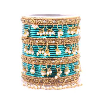 Green bangles-and-bracelets 2