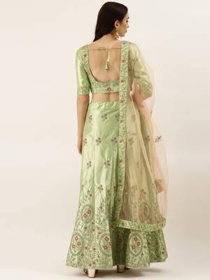Green embroidered silk semi stitched lehenga 3