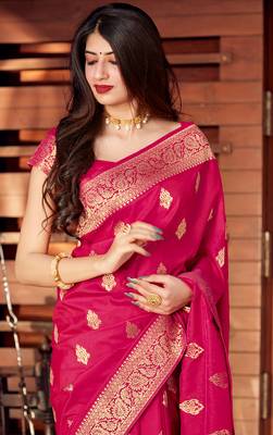 Magenta woven Banarasi silk blend saree with blouse 2