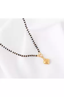 Gold mangalsutra