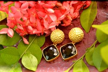 Designer Black stone floral motif danglers drops Studs earrings 2