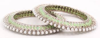 Green bangles-and-bracelets 1