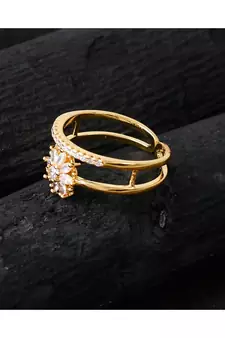 golden delicate diamond ring