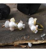 designer classy three tone diamond pearl ring