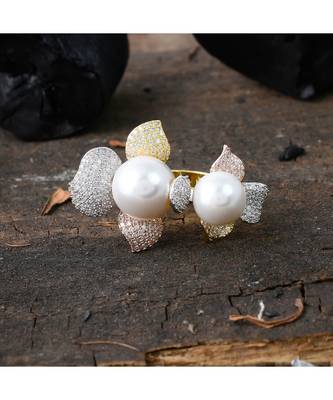 designer classy three tone diamond pearl ring 2