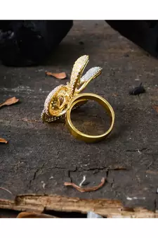 three tone stylish flower pattern classy ring