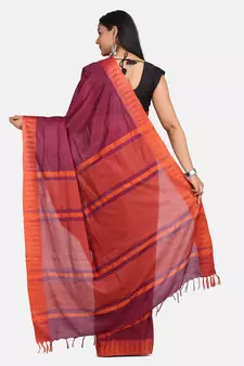 Magenta Hand Woven Poly Silk Handloom Sarees