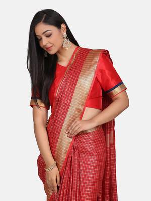 Red Woven Linen Saree With Blouse 5