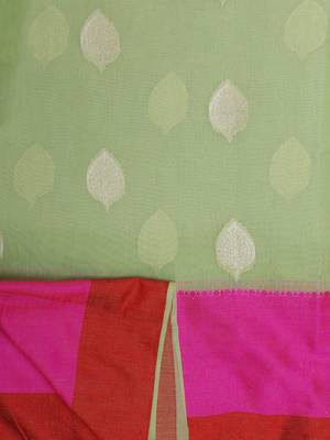 Womens  Designer Green Linen Tissue Saree With  Blouse 3