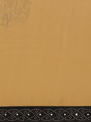 Beige printed velvet saree with blouse 3