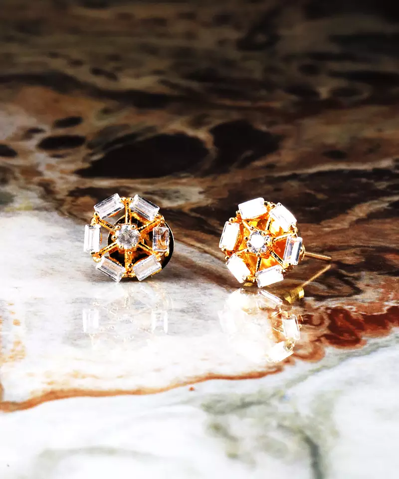american diamonds Alloy Earrings