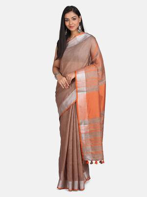 Grey Hand Woven Linen Saree With Blouse 1