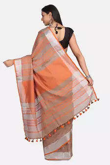 Grey Hand Woven Linen Saree With Blouse