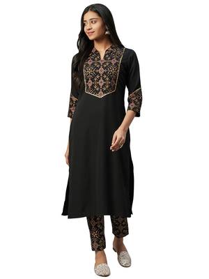 Black printed crepe combo-kurtis 3