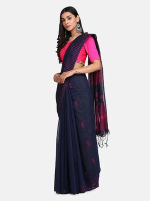 navy Blue Triangle Design Hand Weaven Cotton Silk Handloom Saree With Blouse 4