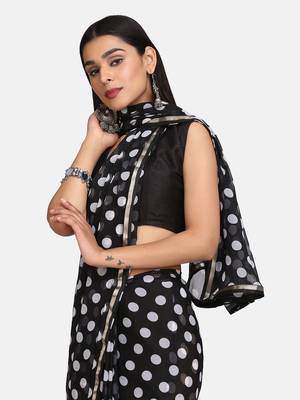 Black Printed Chiffon Saree With Blouse 4