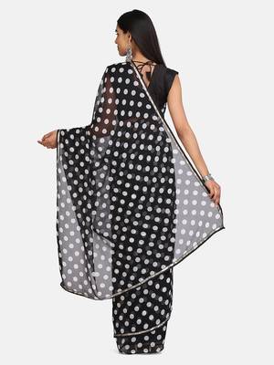 Black Printed Chiffon Saree With Blouse 5