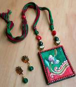 Green agate necklaces