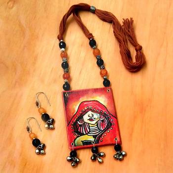 Brown agate necklaces 1