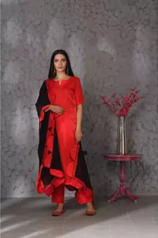 Red art silk kurta set paired with scalloup duppatta