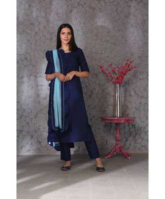 Blue art silk kurta set paired with scalloup duppatta 1