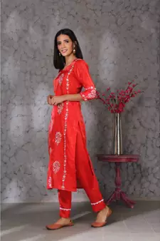 Chikankari Red art silk kurti set