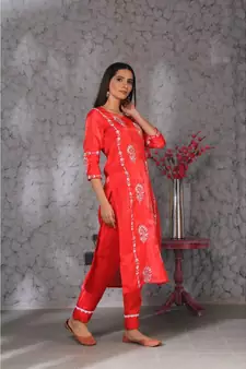 Chikankari Red art silk kurti set