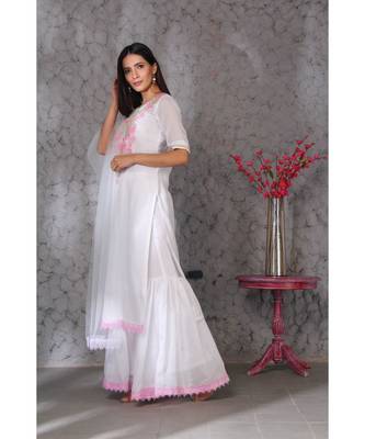 Chikankari white Kota kurta garara set with duppatta emblished with laces 2