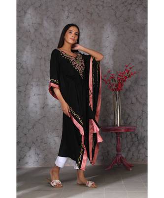 Chikankari Black Kaftaan 3