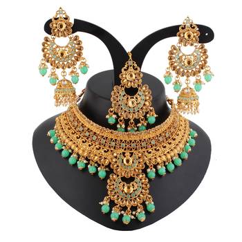 Green cubic zirconia necklace-sets 1