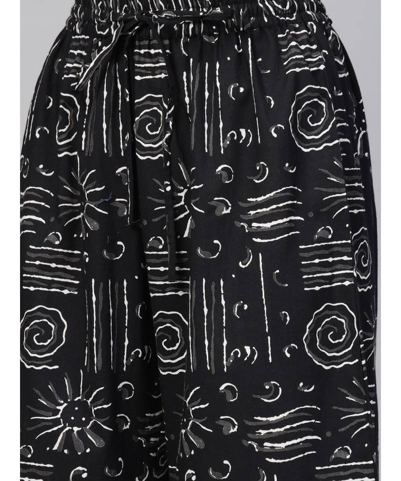 Cotton Floral Printed Straight Kurta With Palazoo & Dupatta Set White & Balck