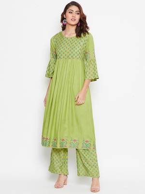 Women Block Printed Gethered Kurta Pallazo Set 1