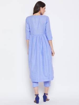 Women Embroidered Kurta Pant Set 3