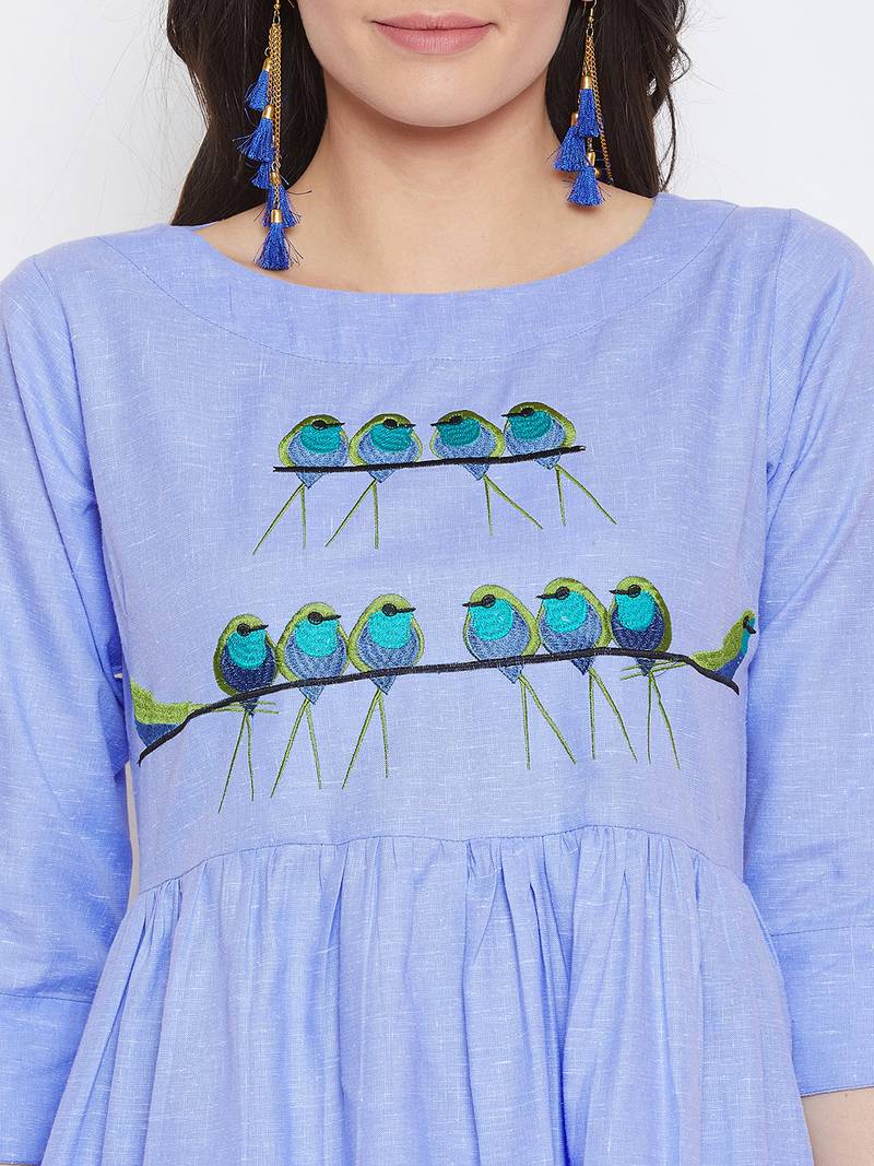 Women Embroidered Kurta Pant Set