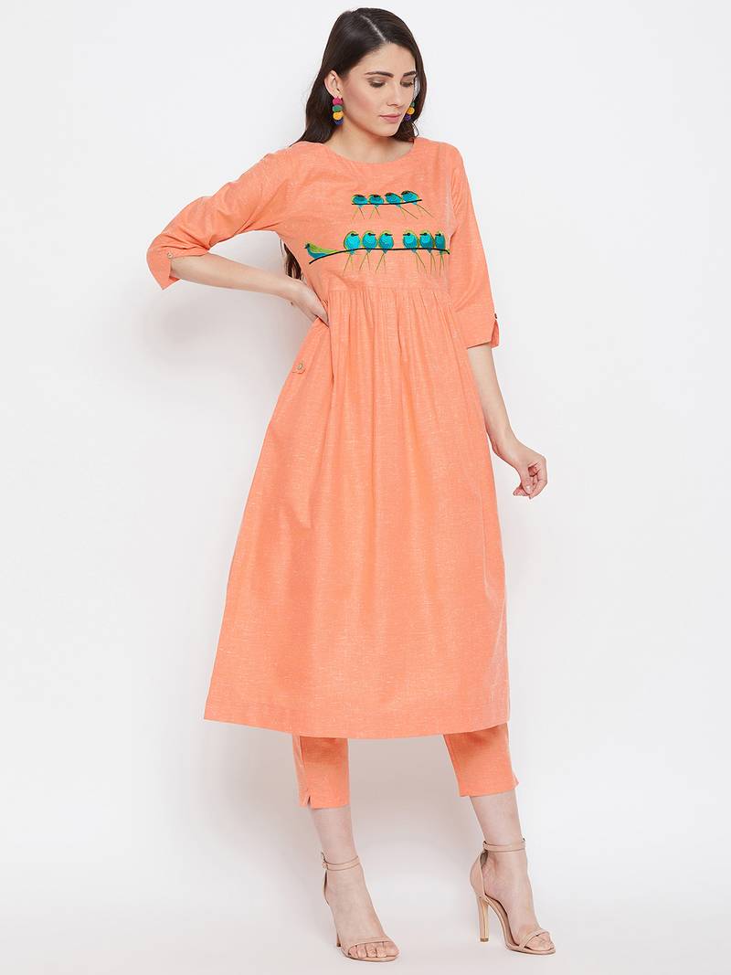 Women Embroidered Kurta Pant Set