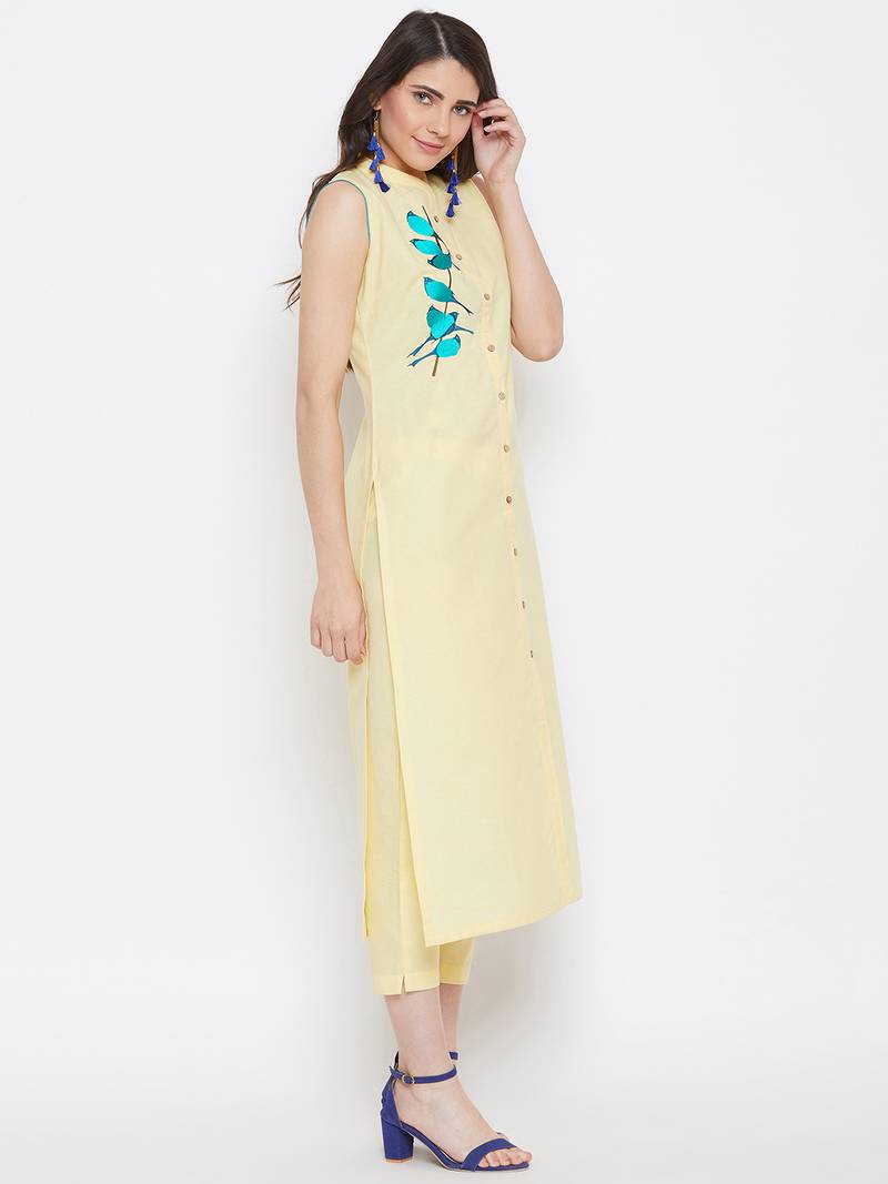 Women Embroidered Kurta Pant Set