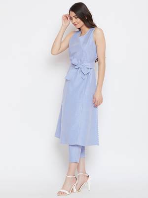 Women Stripe Kurta Trouser Set 4