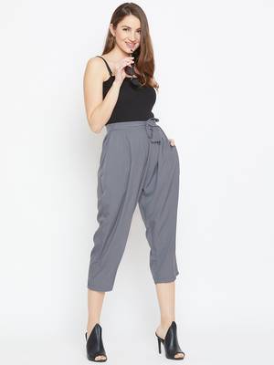 Women Grey Pleated Crop Trouser 2