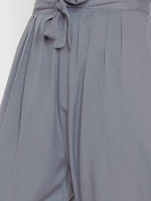 Women Grey Pleated Crop Trouser 5