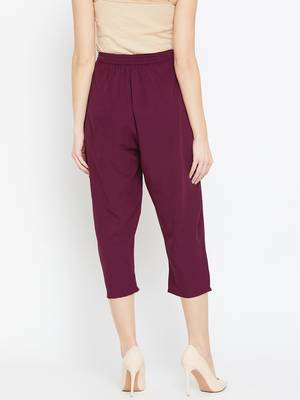 Women Burgundy Pleated Crop Trouser 3