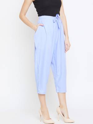 Women Blue Pleated Crop Trouser 4
