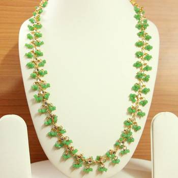 Green crystal necklaces 1