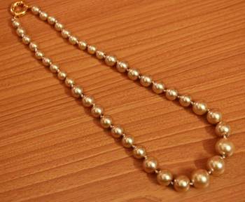 Brown necklaces 1