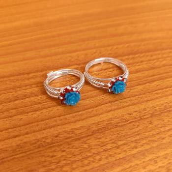 Turquoise toe-rings 2