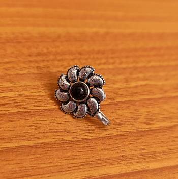 Black nose-ring 1
